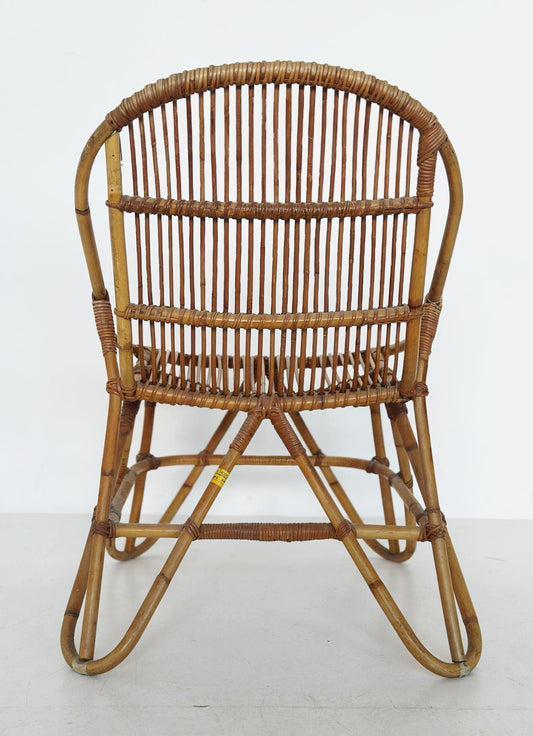 Wicker chair