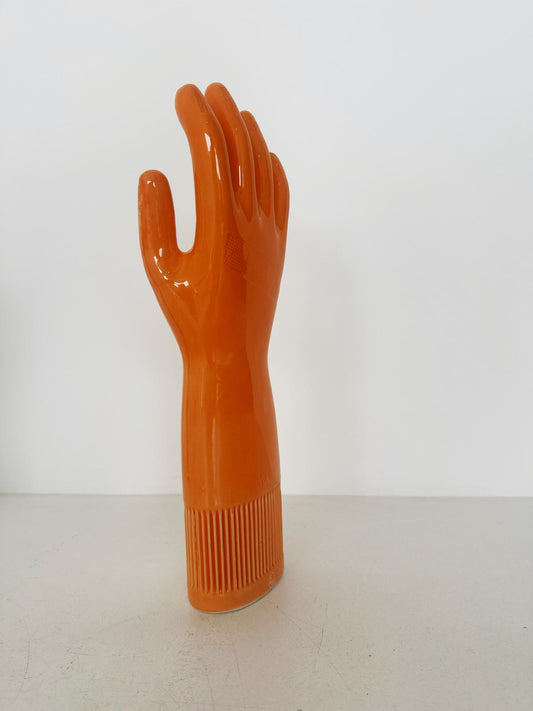 Stampo in ceramica/ guanto Pirelli Prod. italiana, 1980