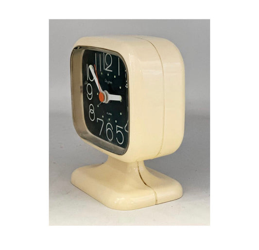 Rhythm alarm o'clock