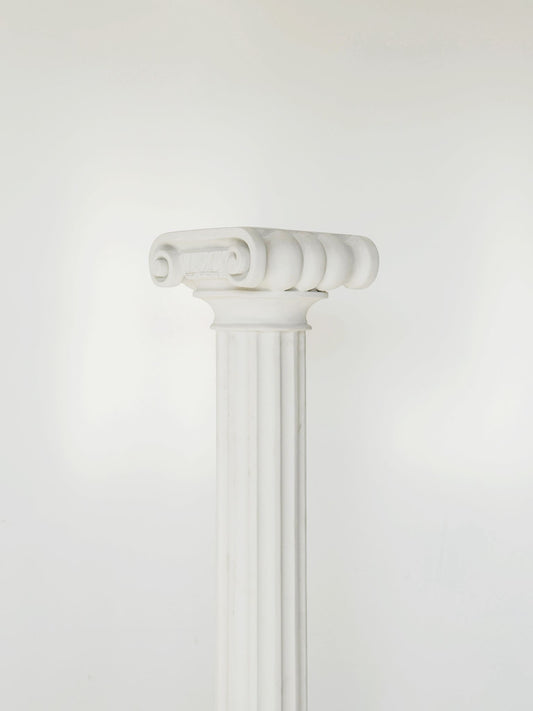 Colonna panoramica in plastica bianca