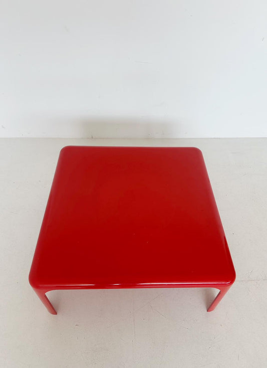 Demetrio 70 coffee table by Vico Magistretti for Artemide, Italy