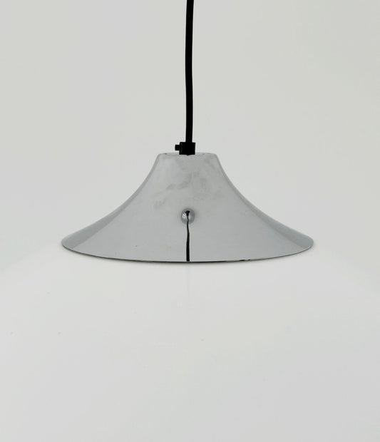 Lampadario in plexiglass