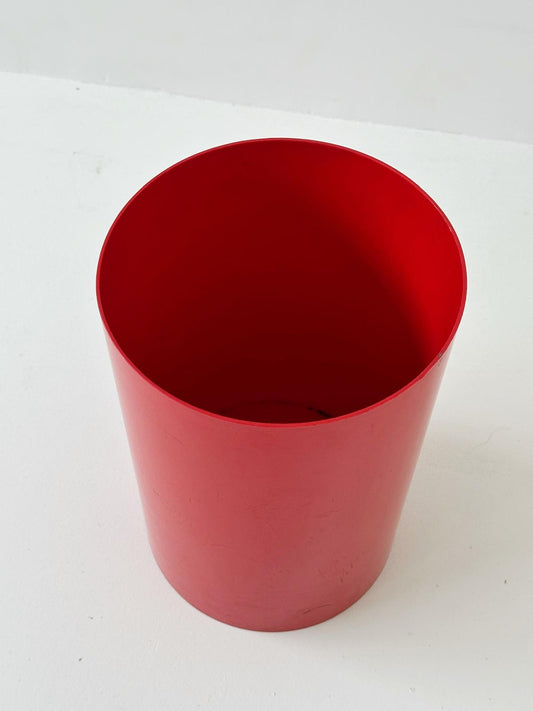 Cestino gettacarte, Kartell