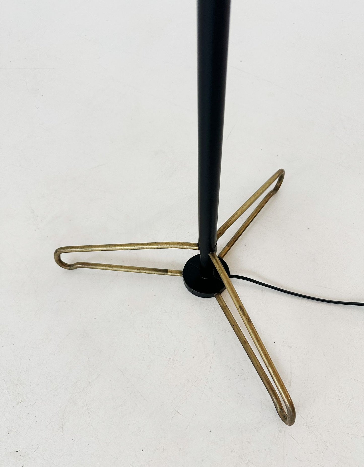 Piantana con tre luci