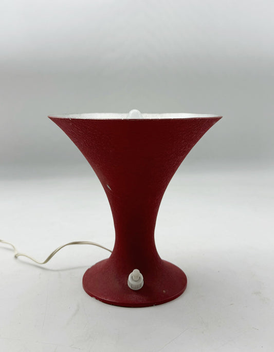 Piccola lampada da tavolo