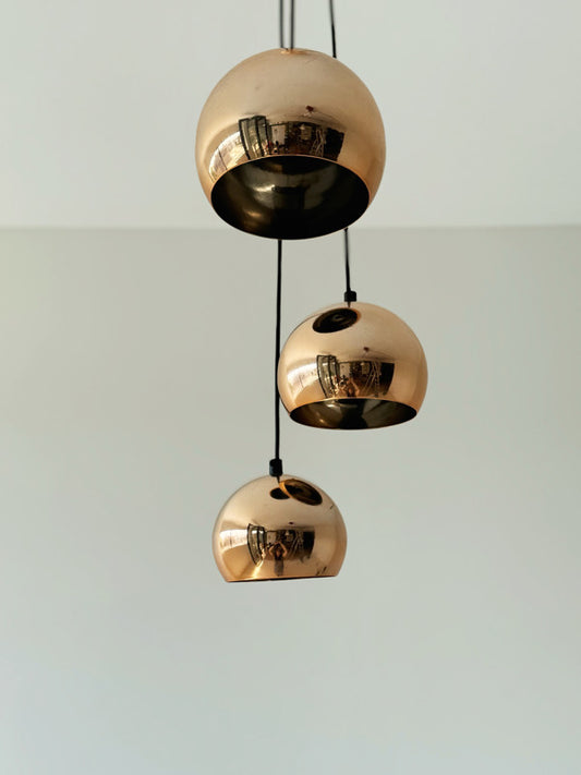 Three lights chandelier