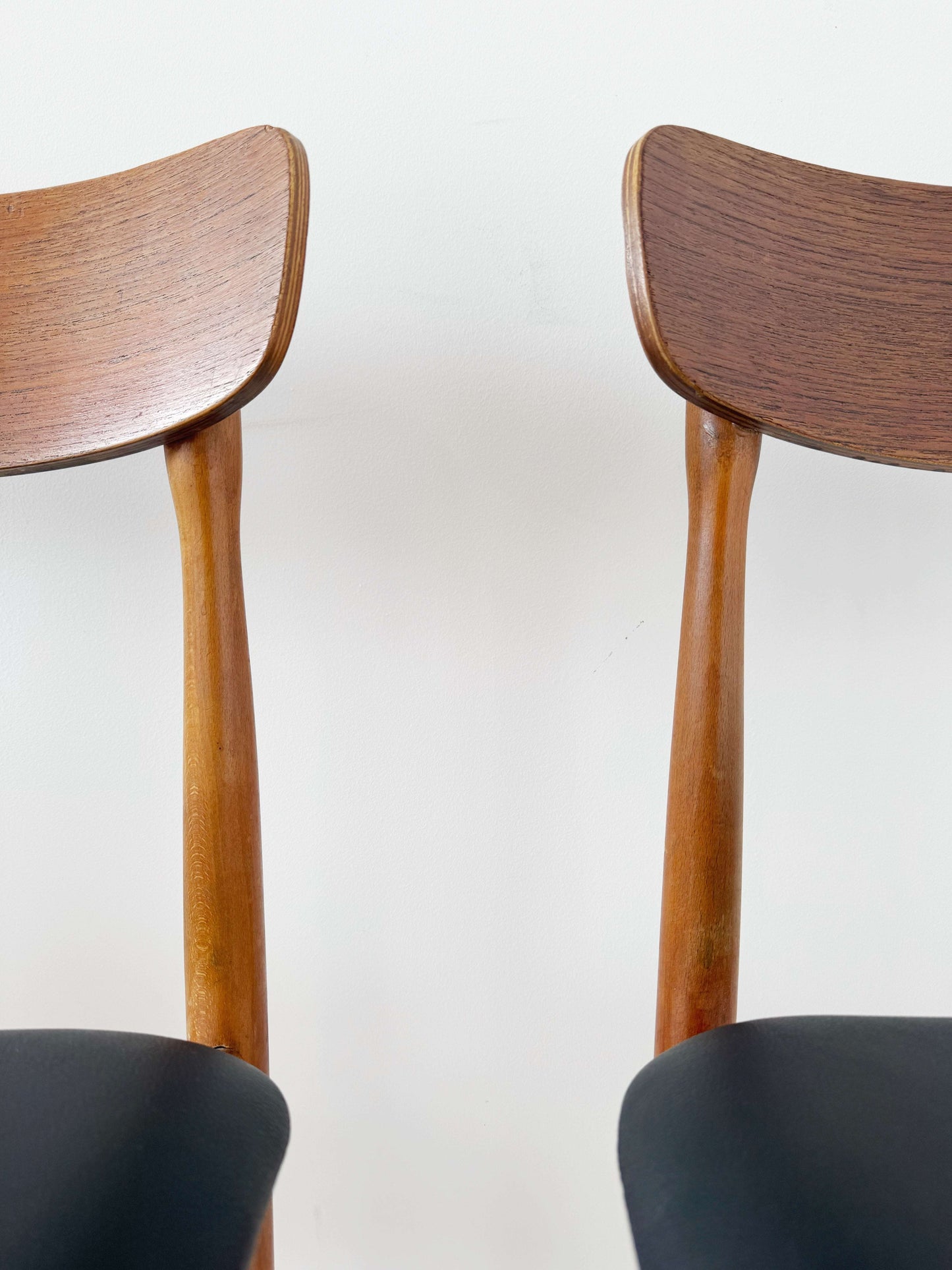 Swedish wooden chairs from the 1960s – Scandinavian design