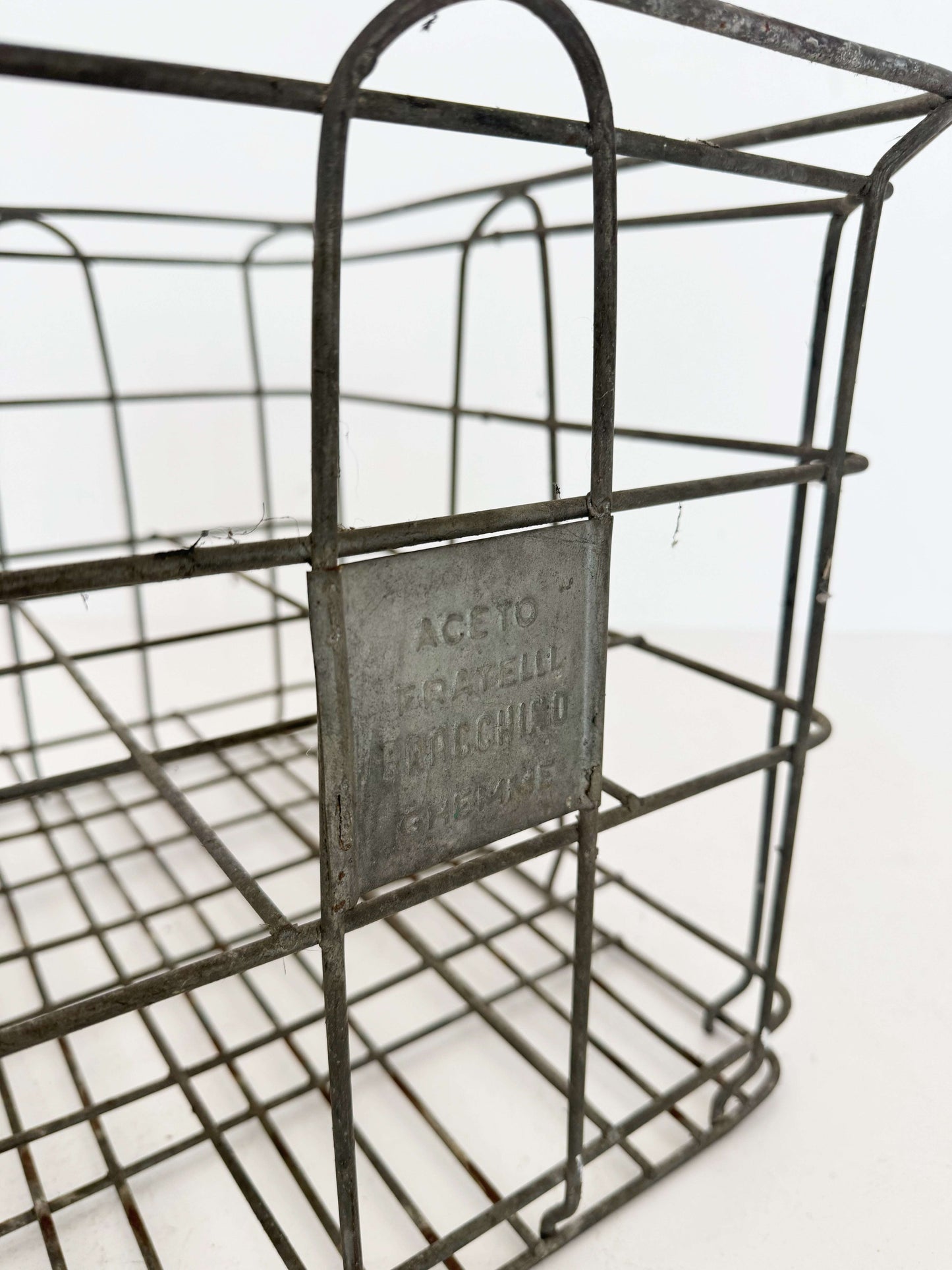 Vintage metal bottle holder