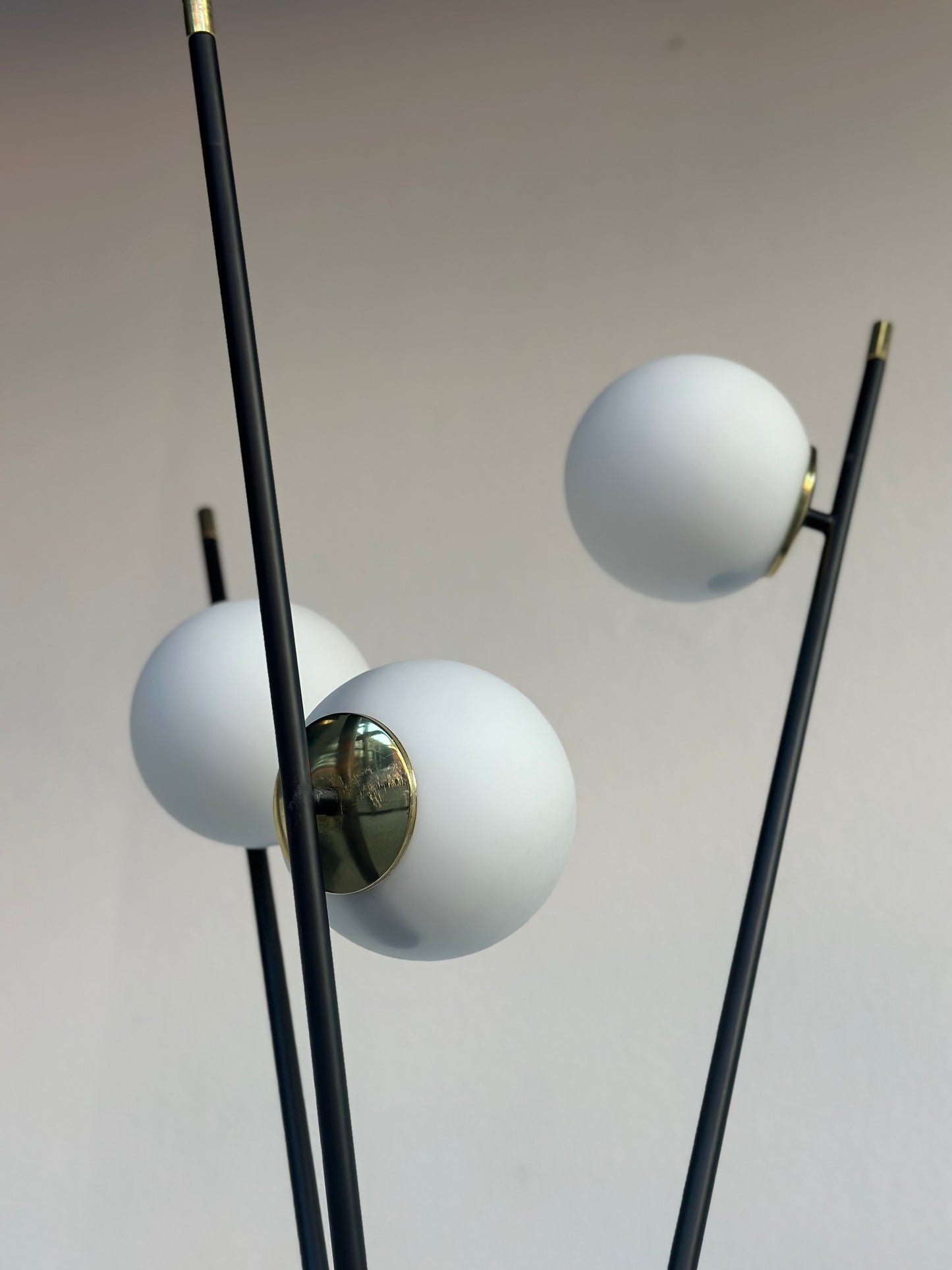 Three lights floor lamp