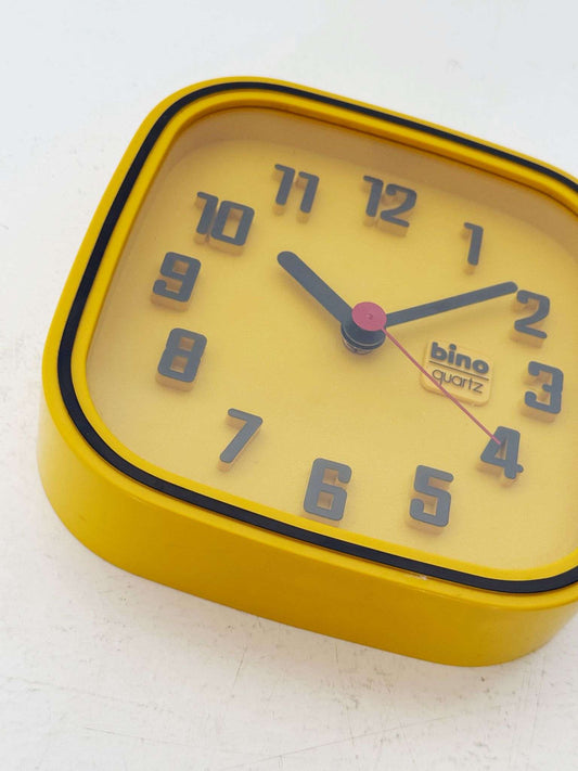Bino Quartz Wall Clock, Italy, 1970s-1980s