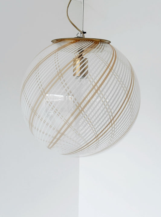 Lampada a sospensione a spirale in vetro soffiato – Anni '70