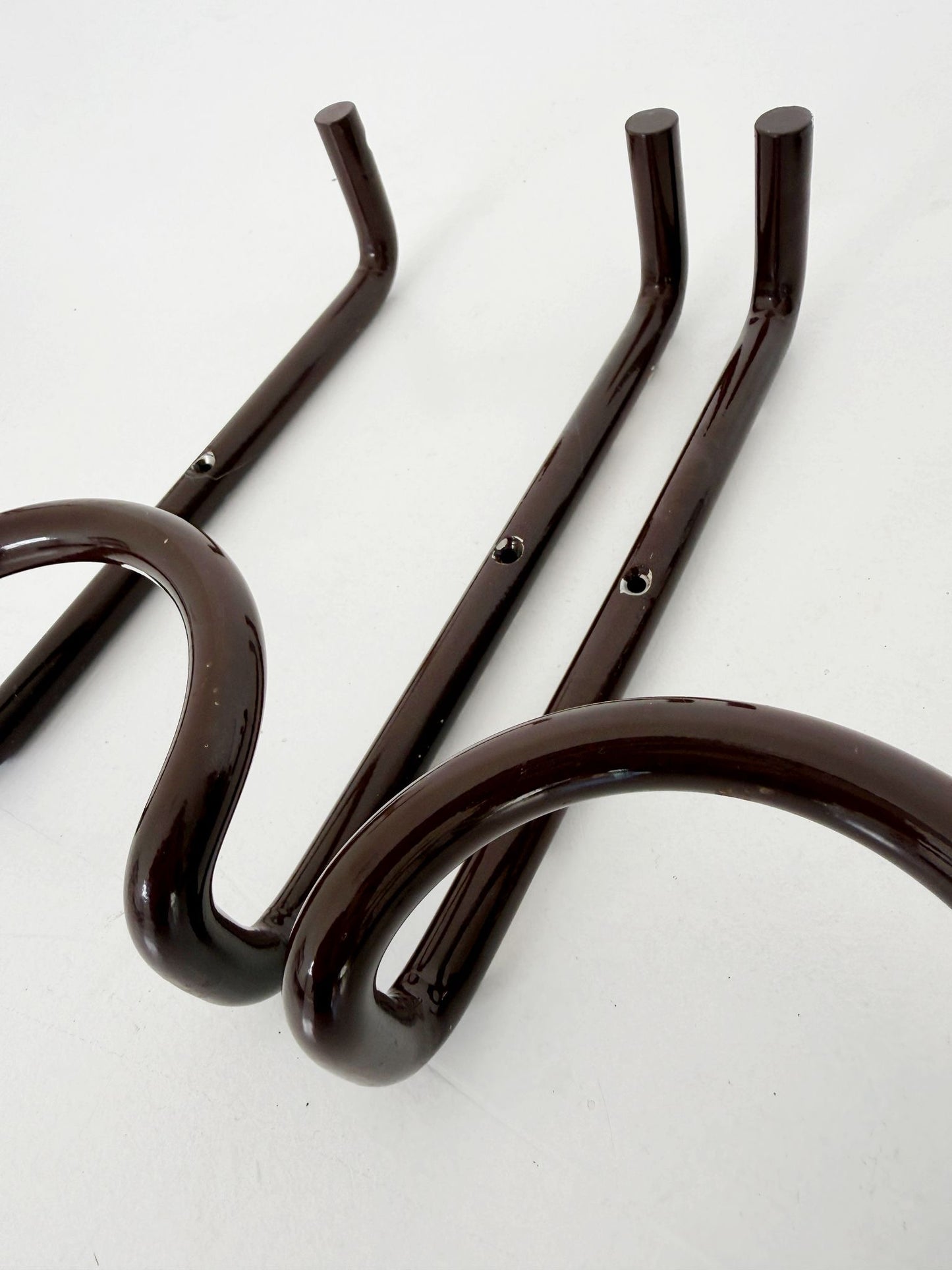 Four Taka hangers, Acerbis