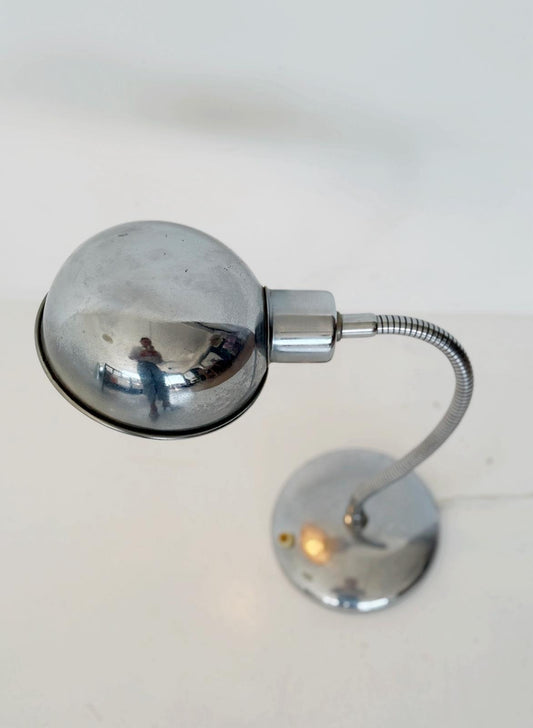 Lampada da Tavolo Orientabile in Metallo Cromato – Anni '70