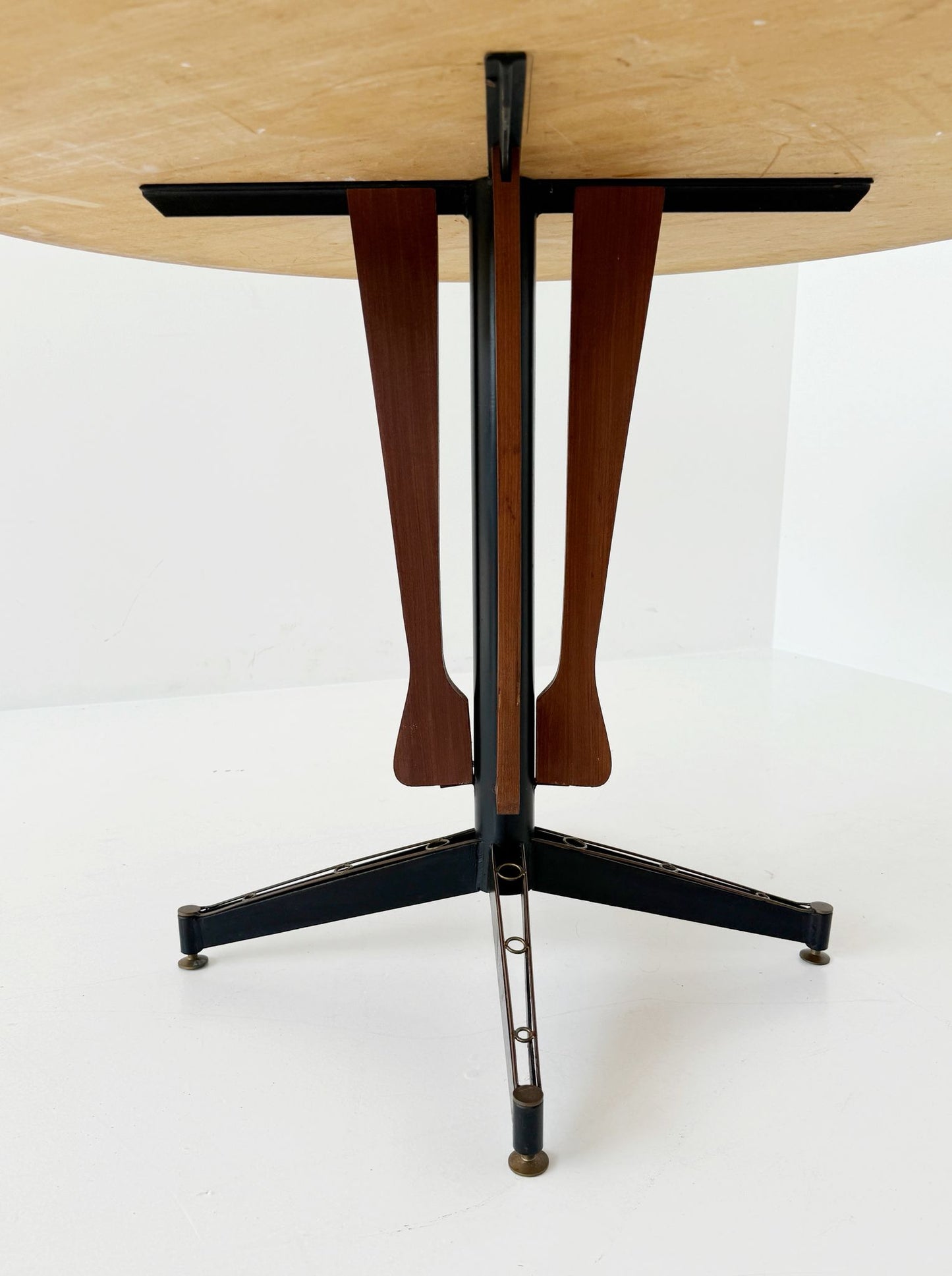 Carlo Ratti Tavolo Rotondo – Design Italiano Vintage