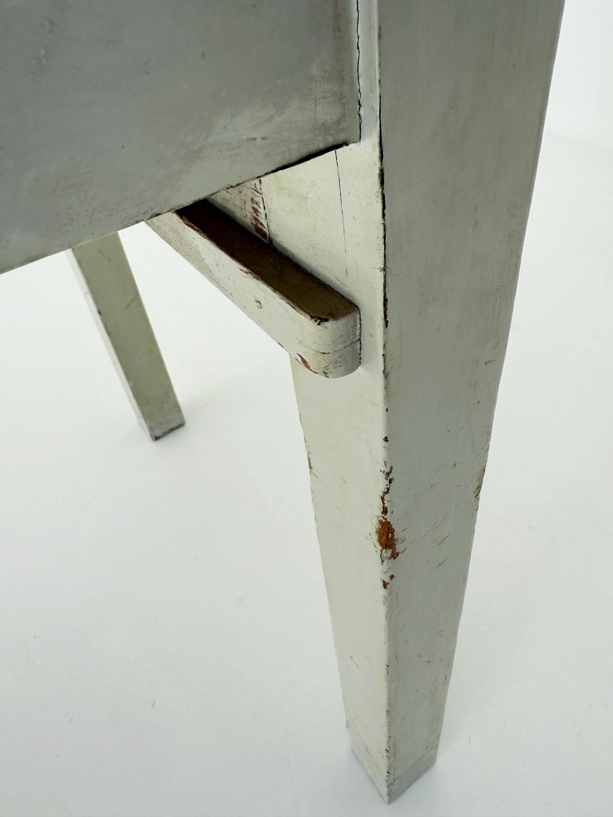 Tavolo con piano in marmo