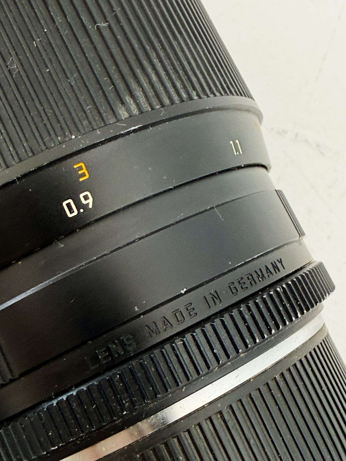 Leica APO-Macro-Elmarit-R 100mm f/2.8 – Macro lens for Leica R