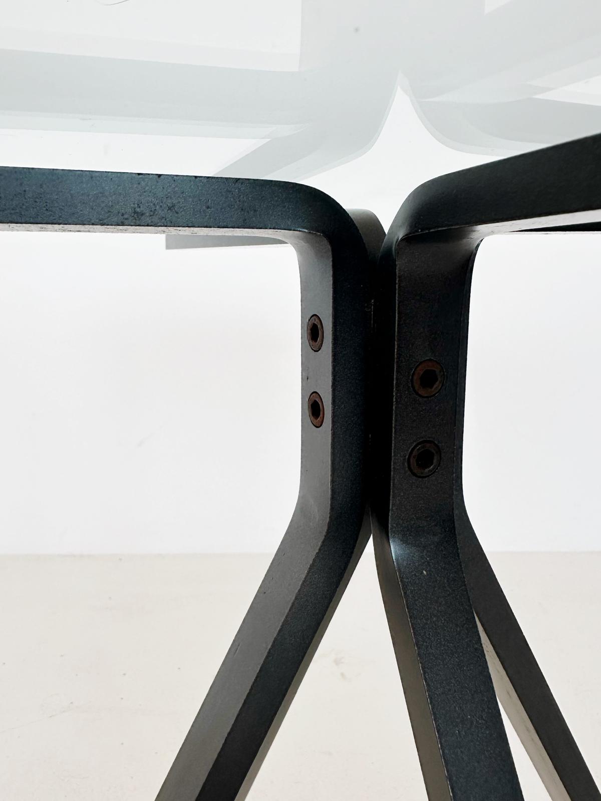 Cuginetto model coffee table, Designed by Enzo Mari for Driade