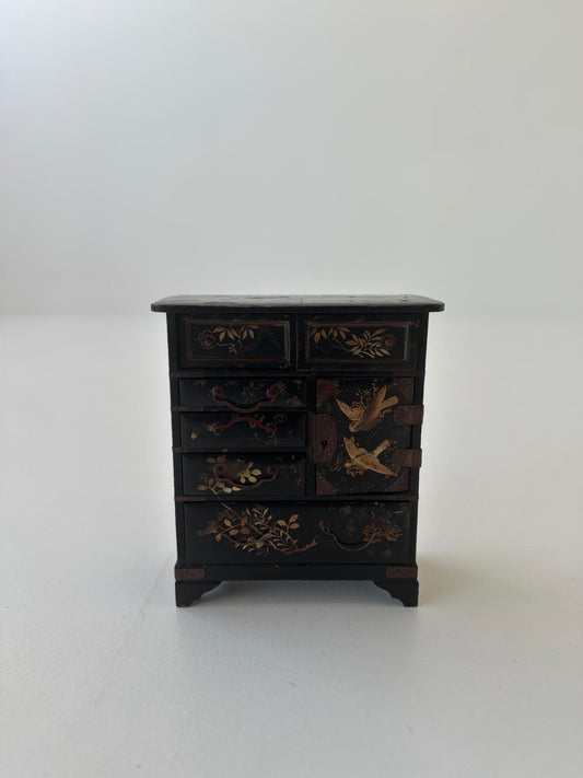 Miniature Chinese jewelry box