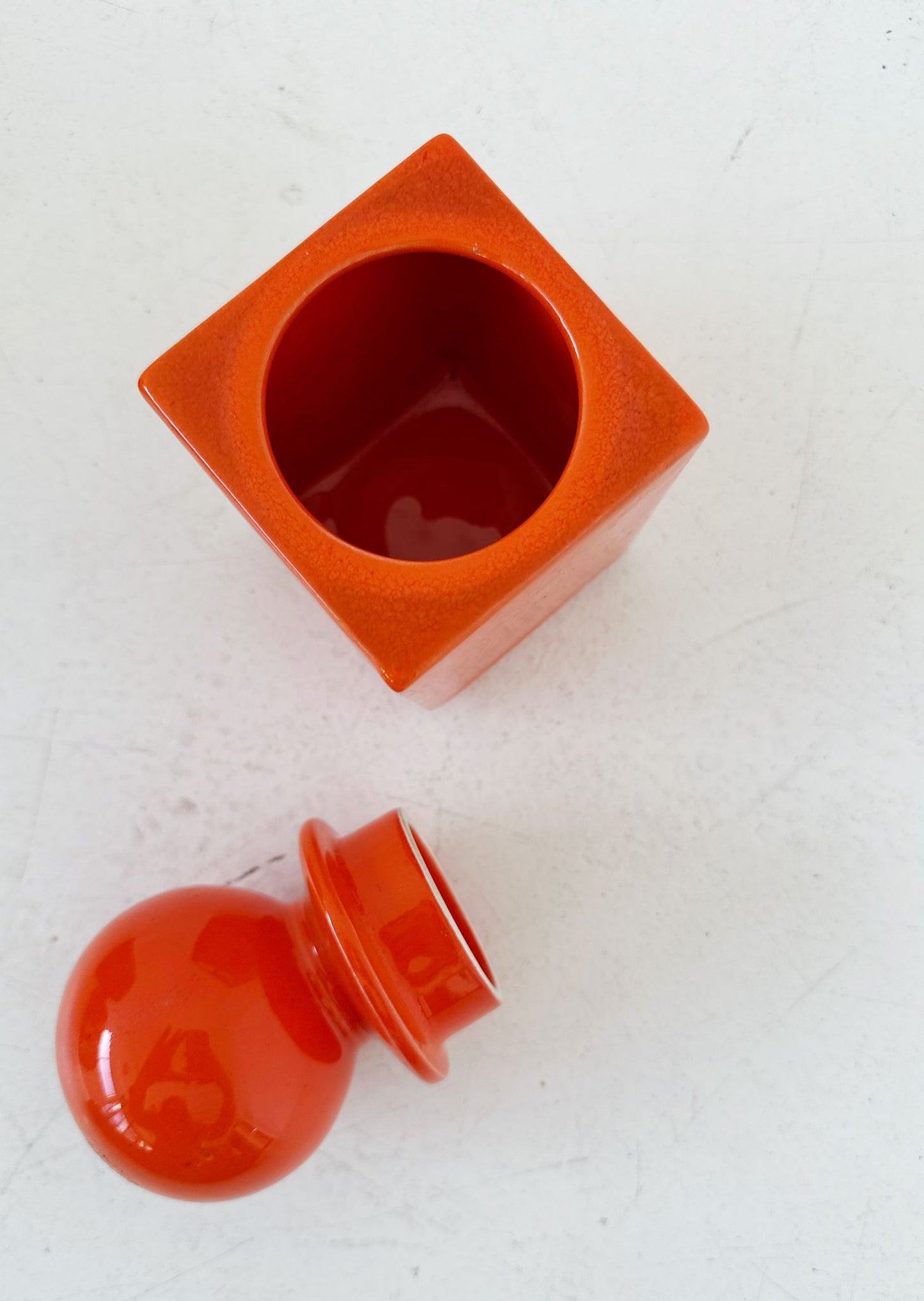 jar with stopper, Sicart