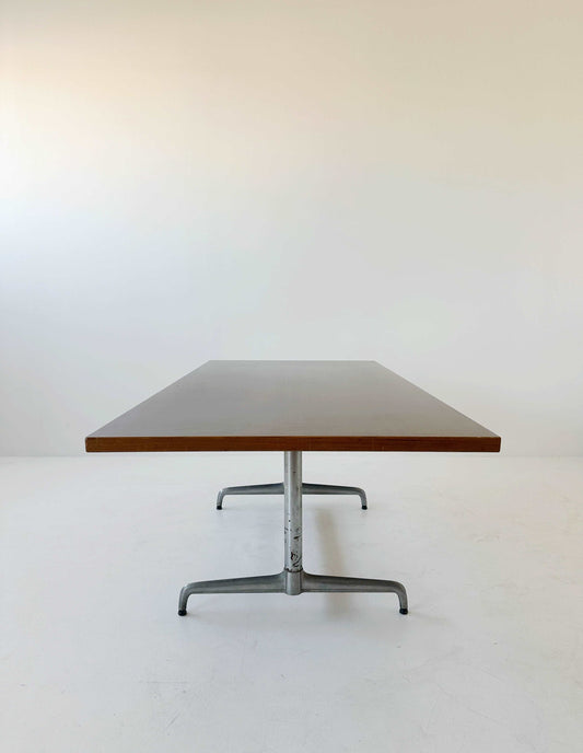 Anonima Castelli table, Giancarlo Piretti