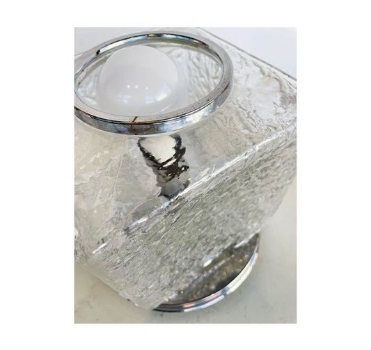 Lampada da tavolo cromo e vetro