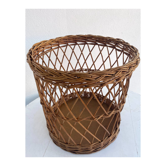 Wicker basket