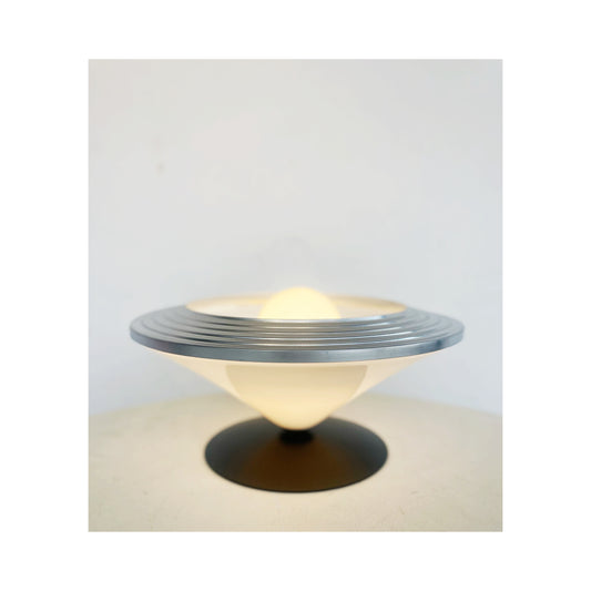 Black and white table lamp