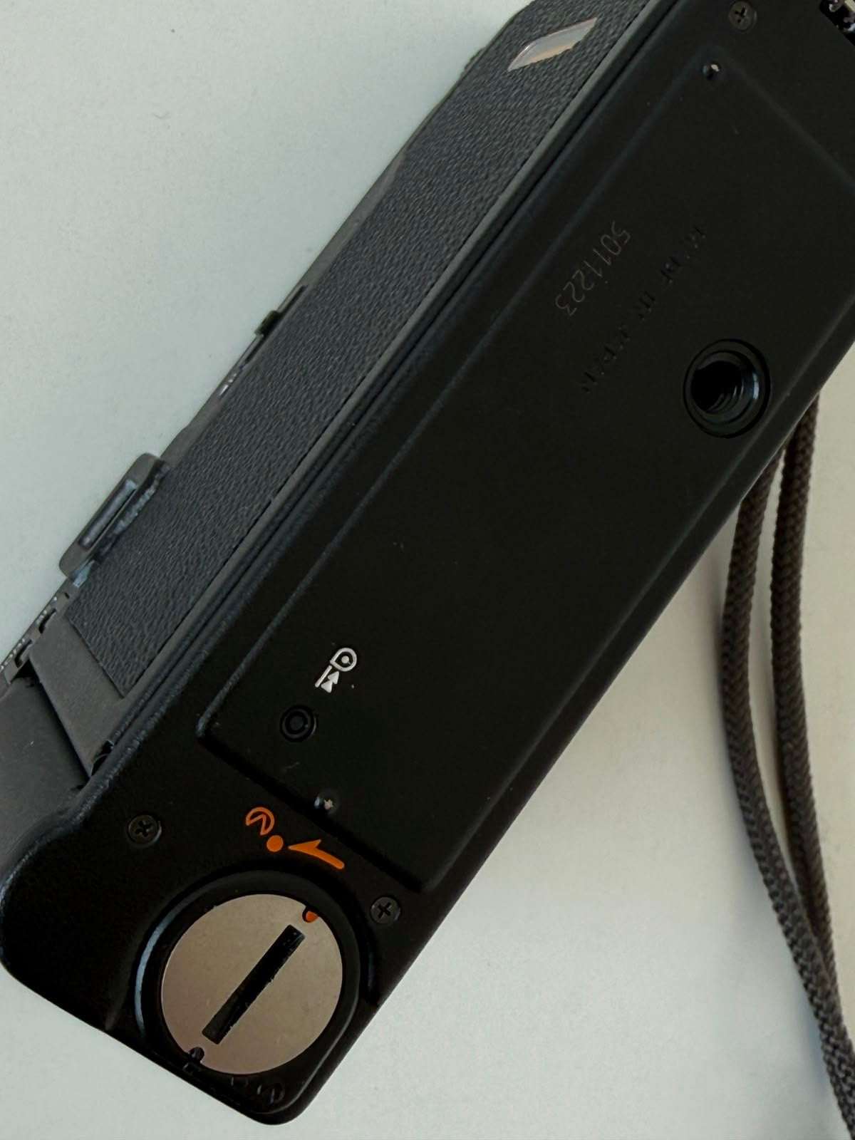 Nikon 28Ti – 35mm Film Camera Nikkor 28mm f/2.8