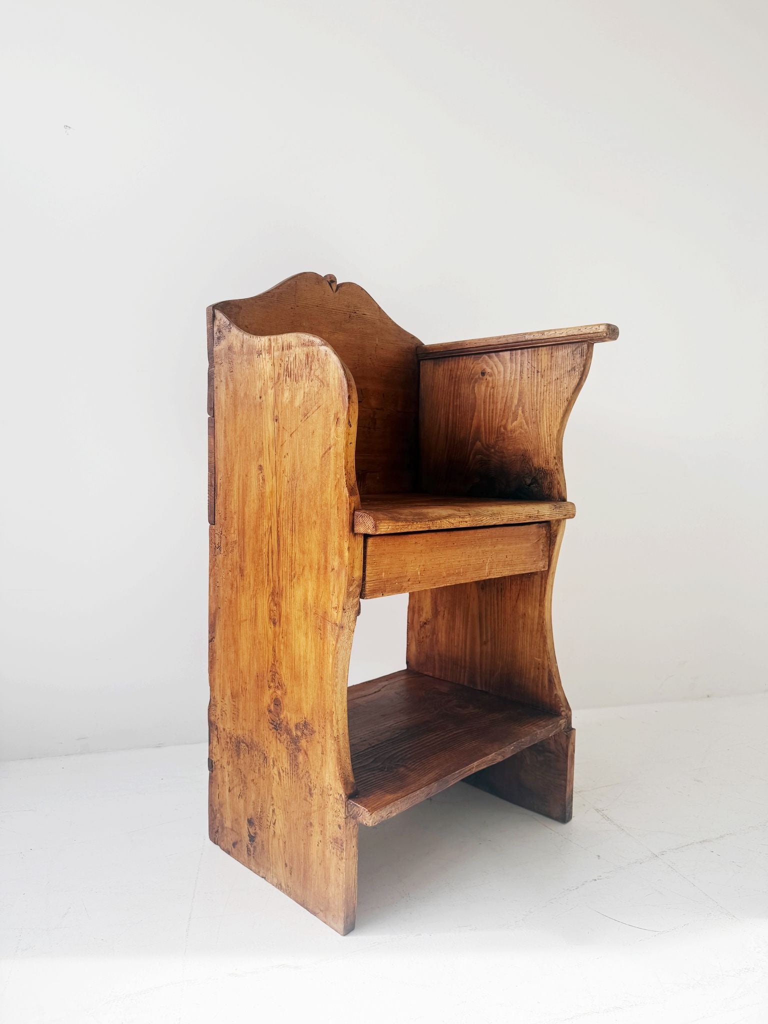 Panca rustica con cassetto e ripiano Italia, fine XIX - inizio XX secolo