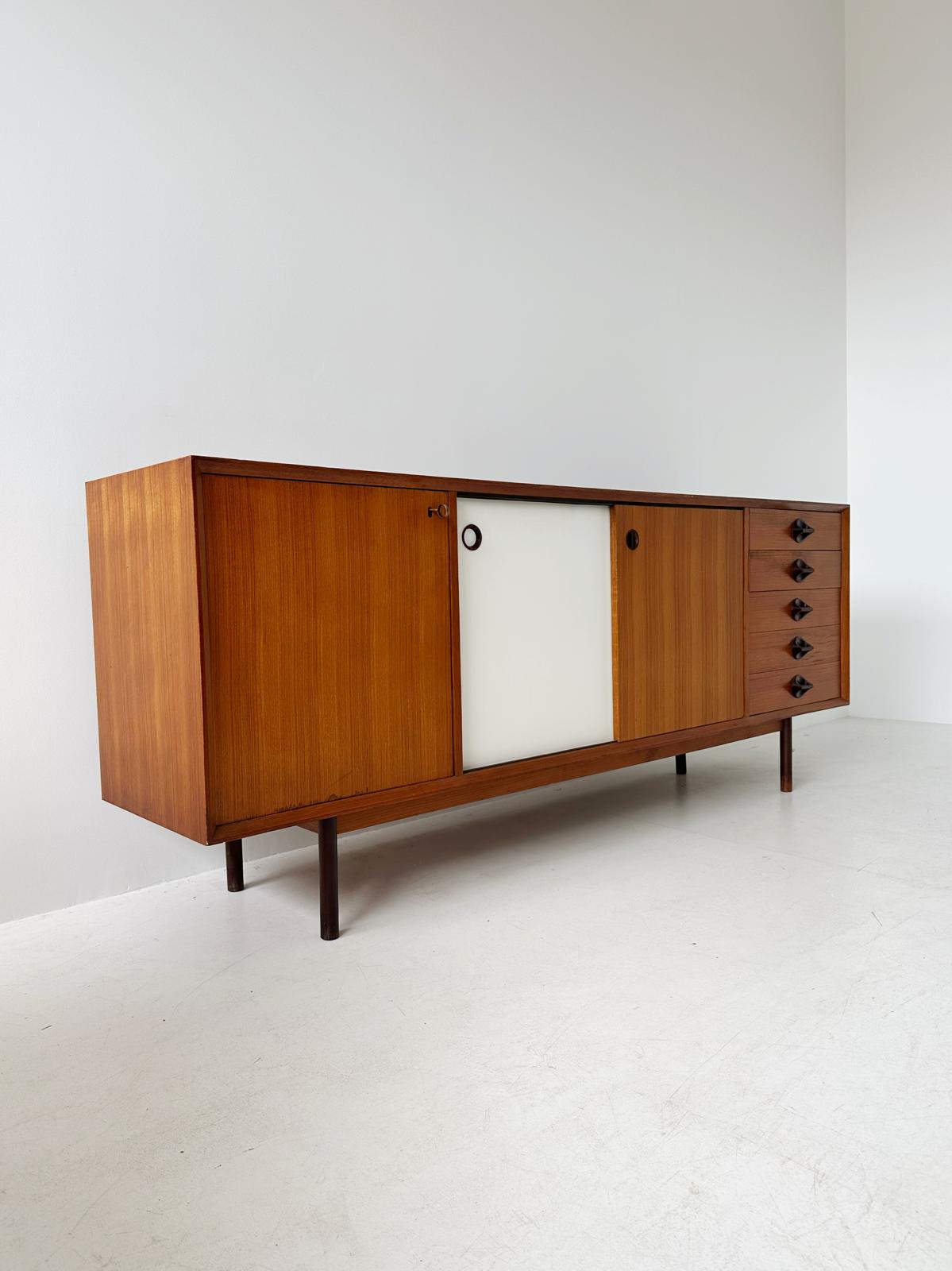 Sideboard