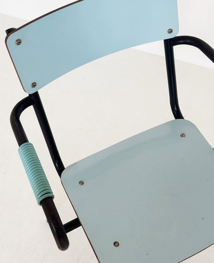 Formica chair with armrests