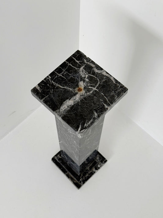 Black veined marble backsplash