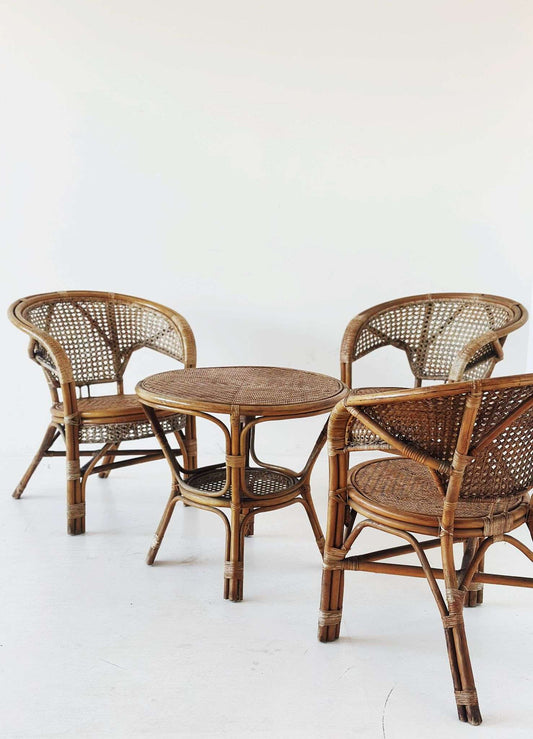 Lounge set in bamboo and woven rattan