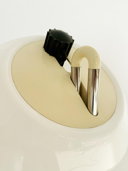 Kartell table lamp, design by Carlo Santi