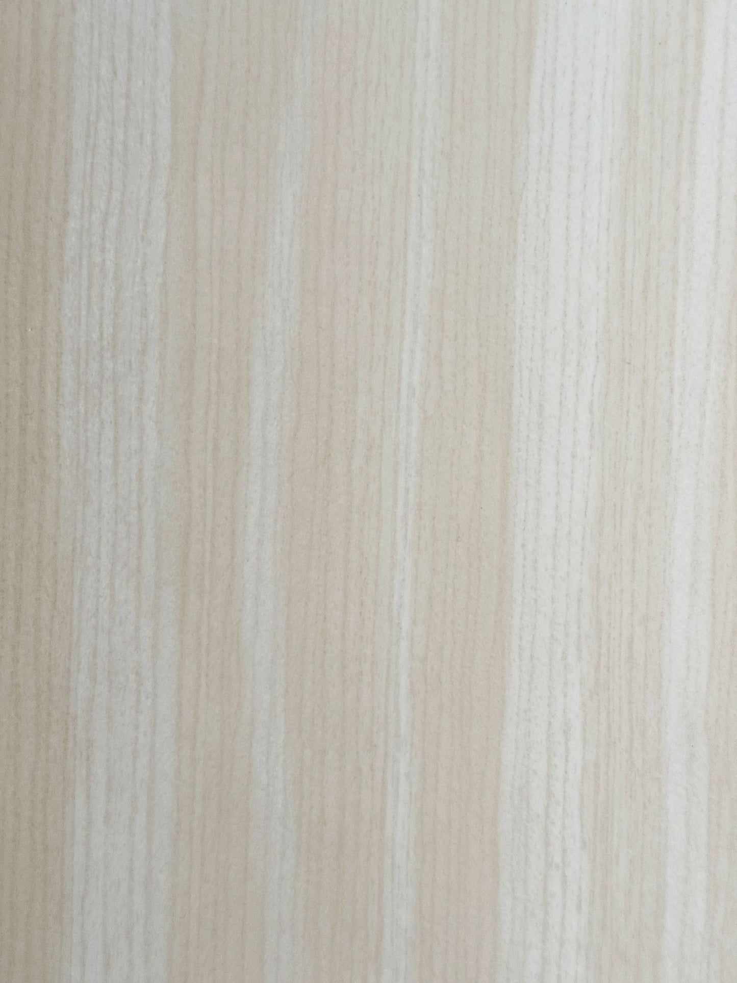 Tre sedie di formica beige