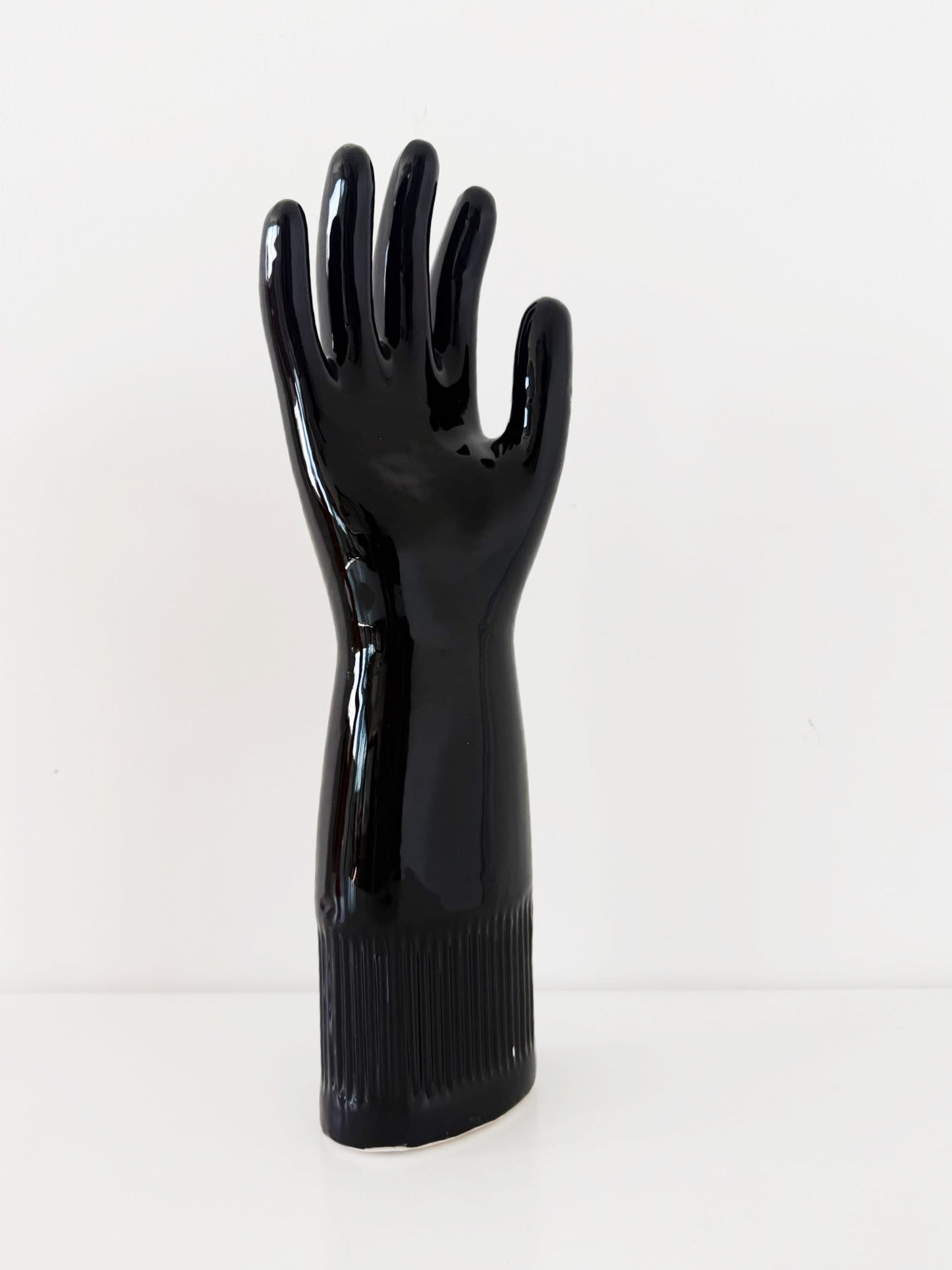 Ceramic mold/ Pirelli glove Prod. Italian, 1980