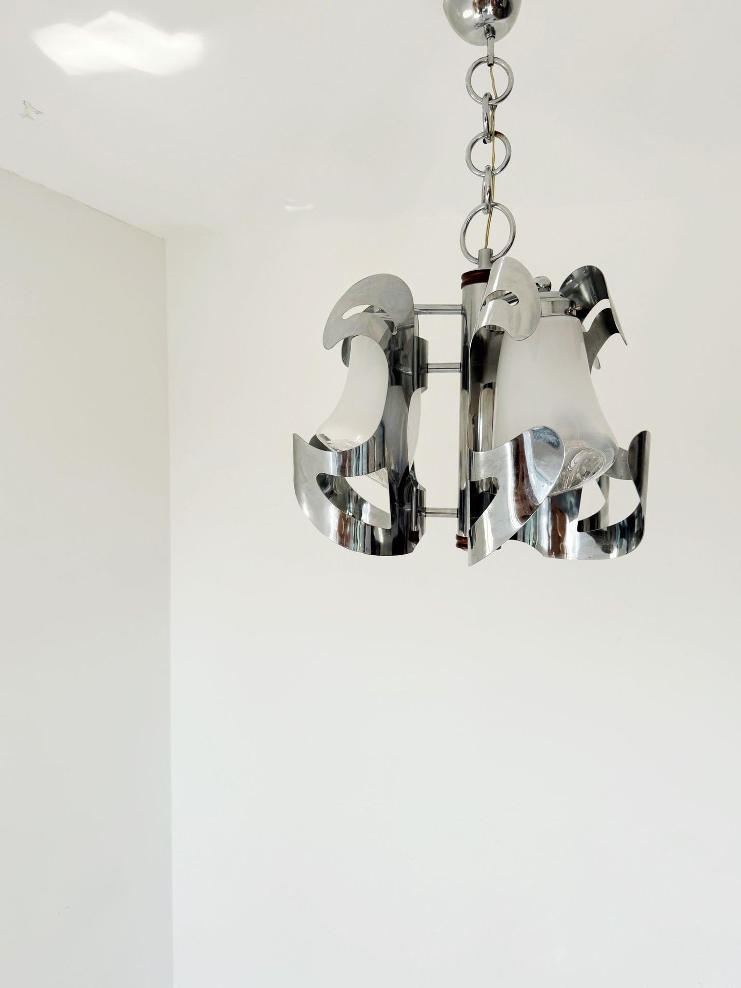 Sculptural glass and chrome-plated metal chandelier, 1970s