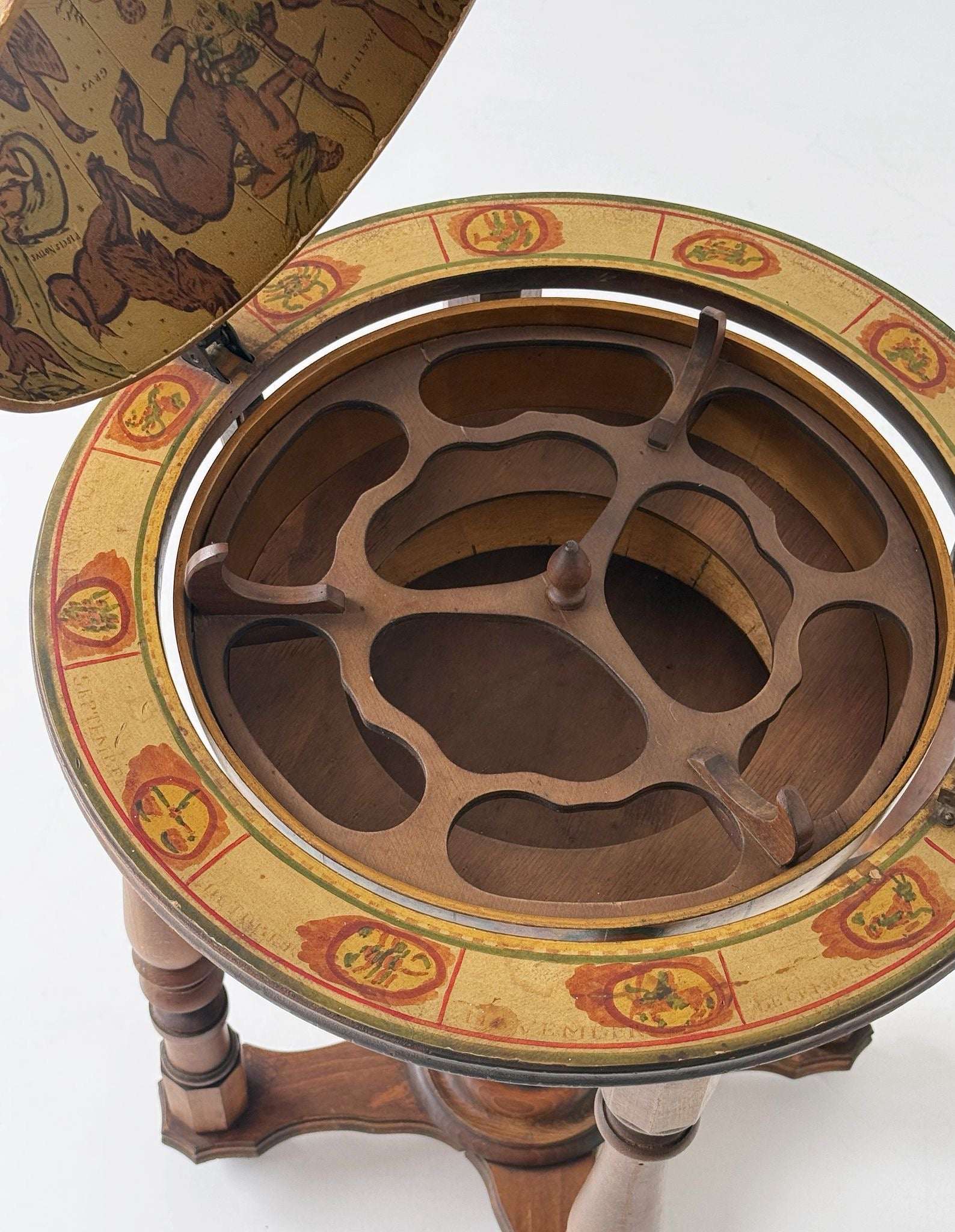 Wooden bar globe – 1960s/1970s