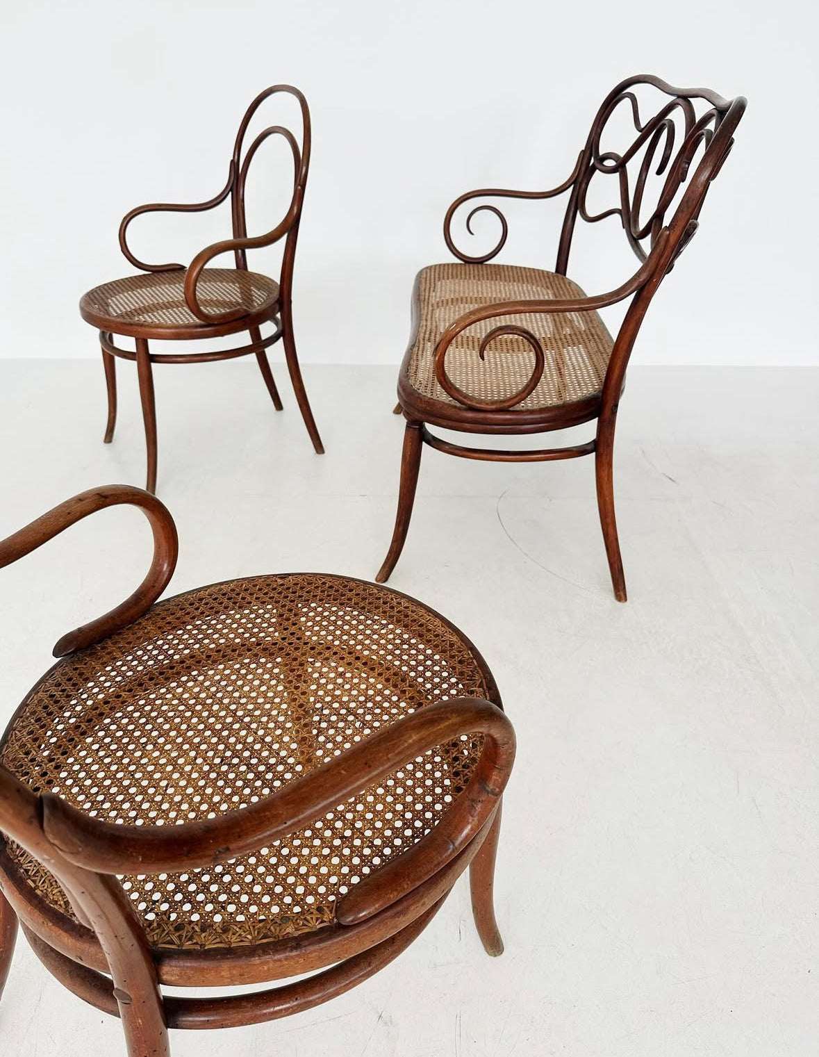 Gebrüder Thonet Lounge – Late 19th Century