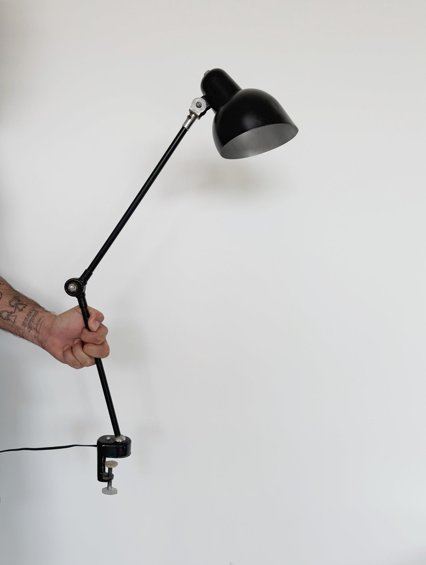 Clamp table lamp