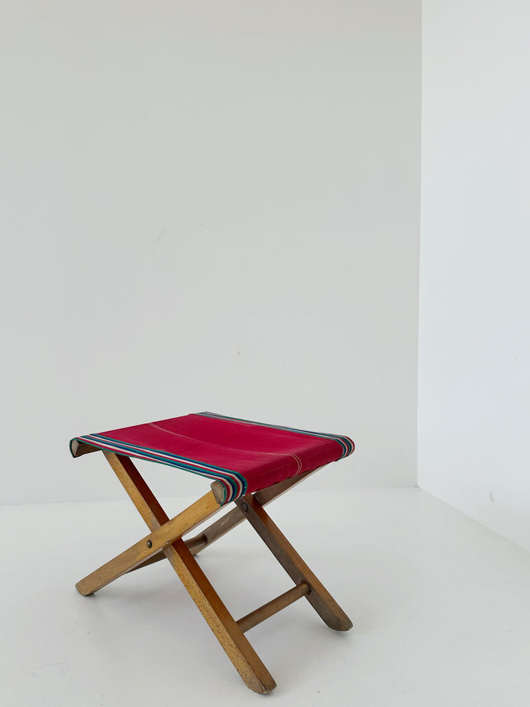 Folding stool