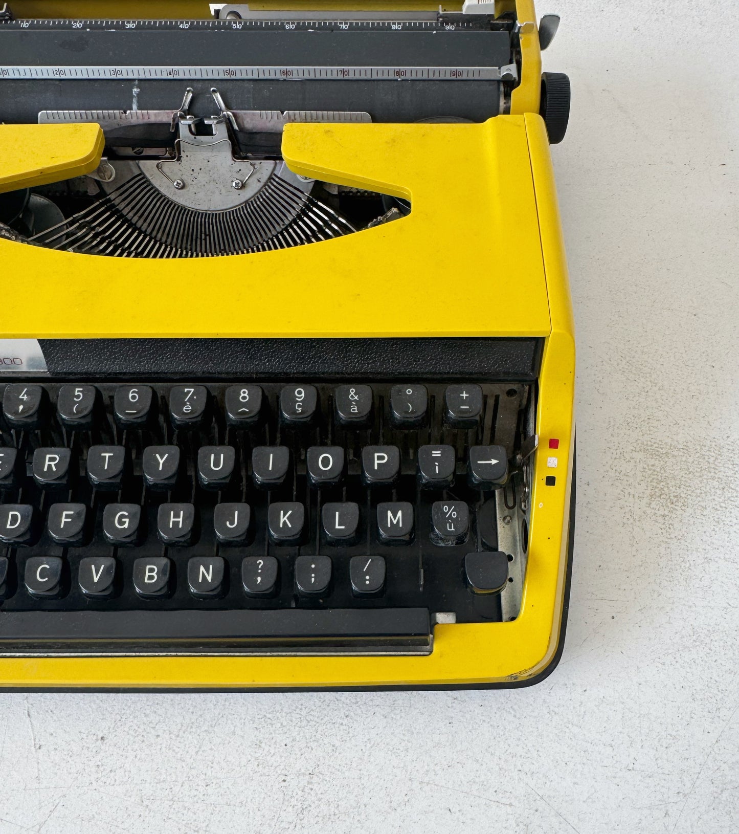 Brother Deluxe 800 Typewriter