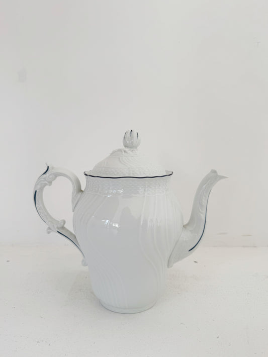 Richard Ginori Teapot