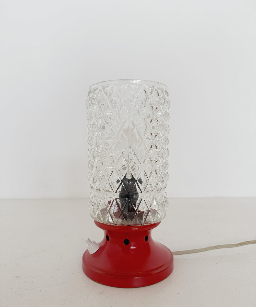 Table lamp with red base