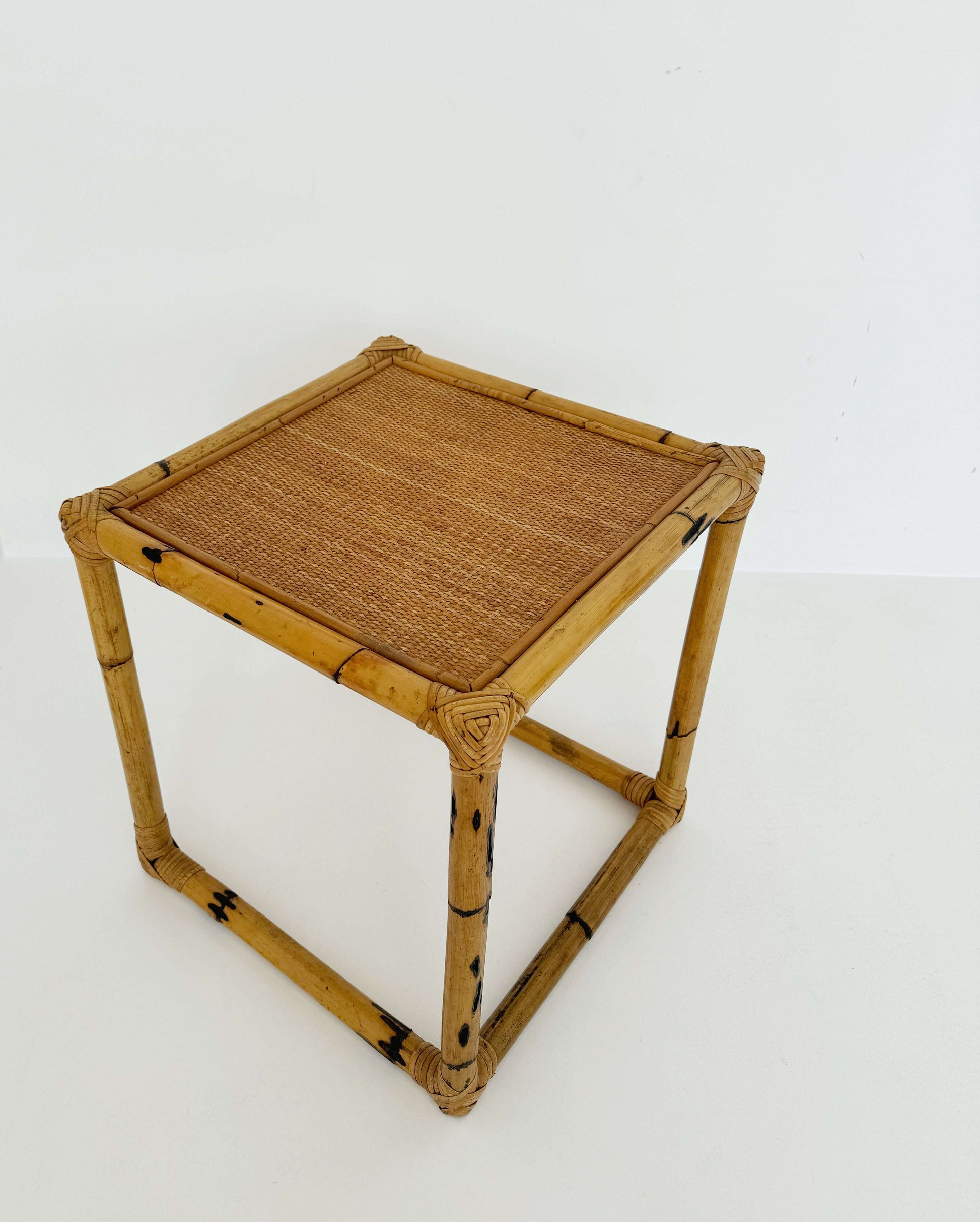 Bamboo and rattan coffee table – natural style
