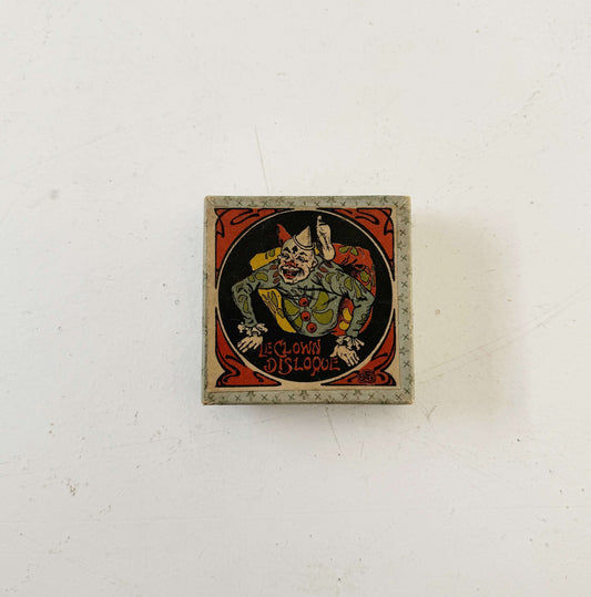 Le Clown disloque-French games of wit and skill from the 1950s