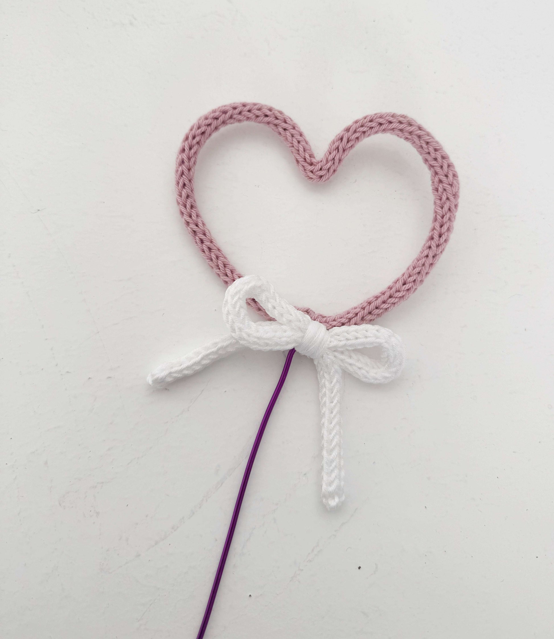 Tricotin heart plant topper – romantic handmade decoration