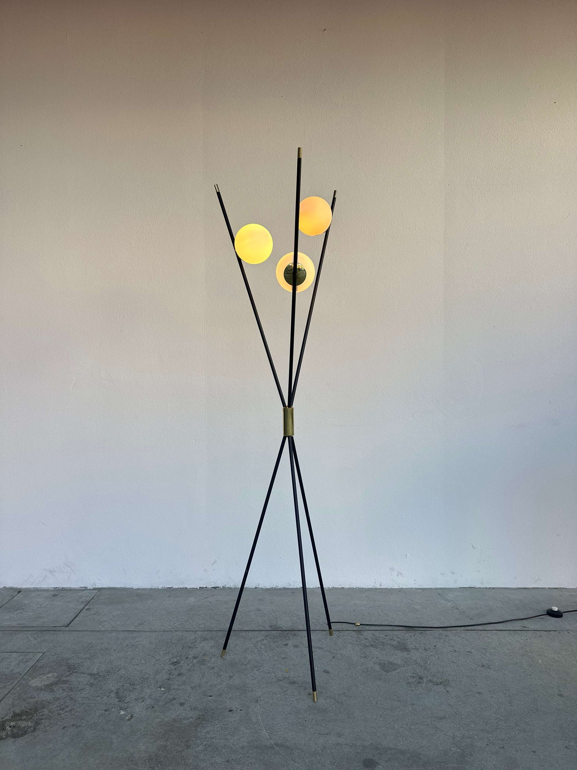 Three lights floor lamp