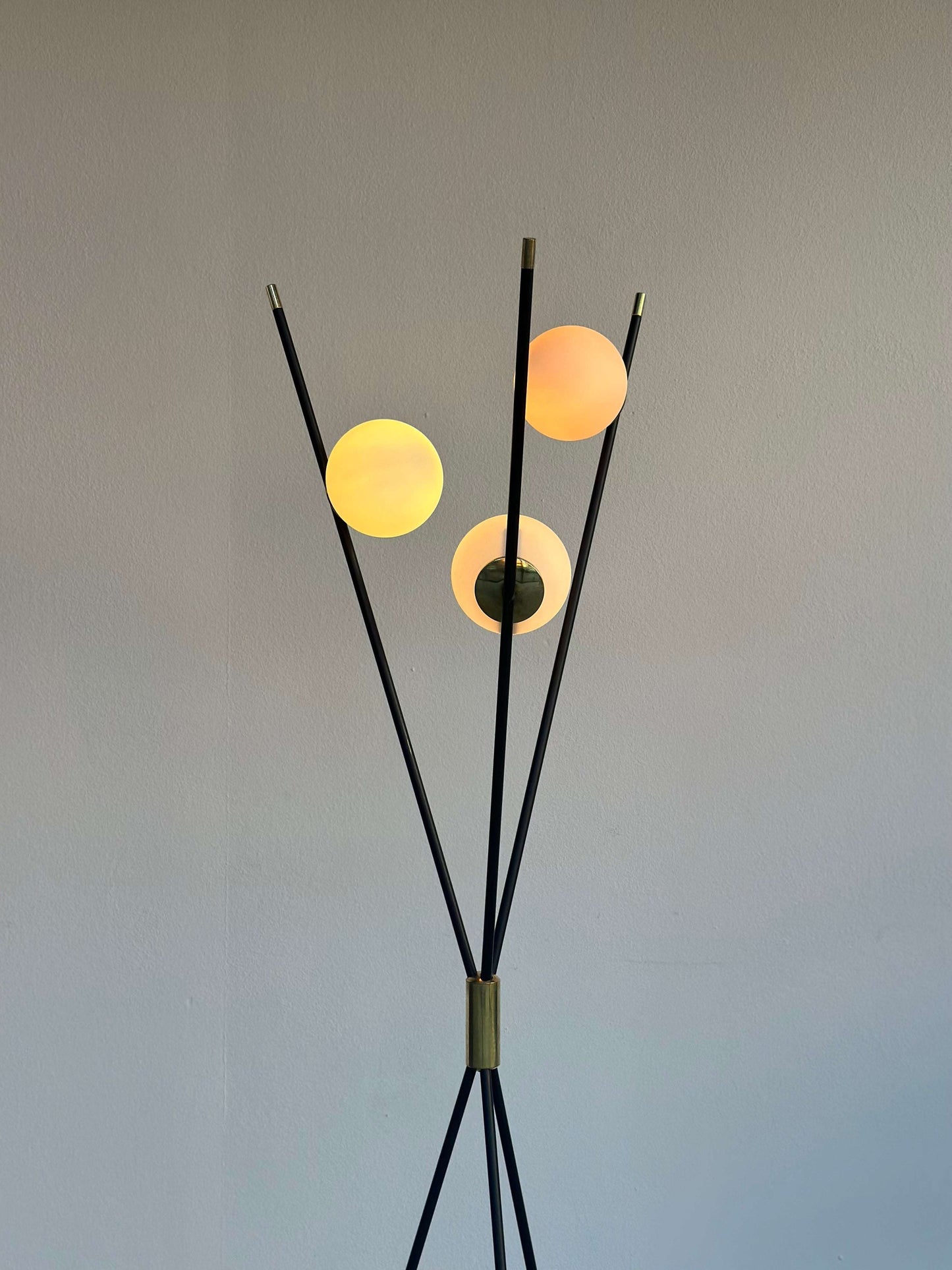 Three lights floor lamp