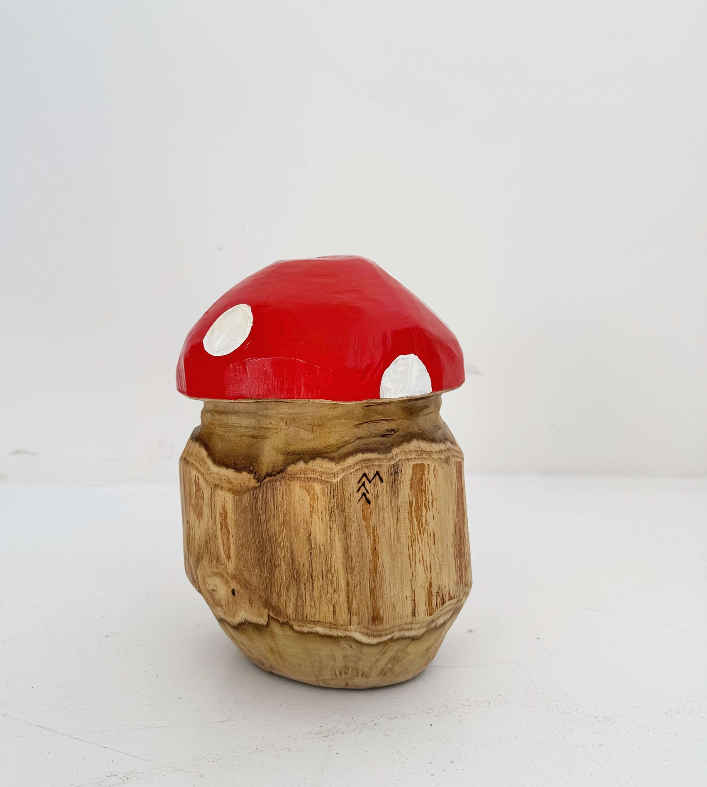Handcrafted wooden decorative mushroom – Lago Santo Parmense
